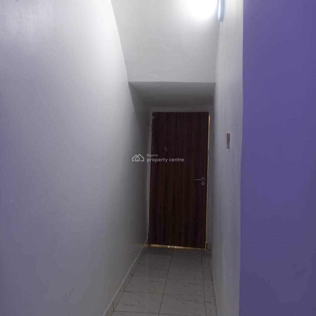 Modern 2 Bedroom Flats with Open Plan Kitchen, Ologolo, Lekki, Lagos, Flat / Apartment for Rent
