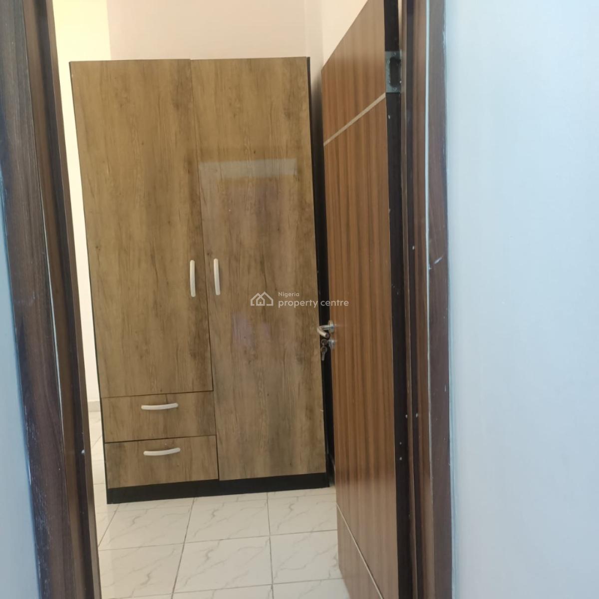 Modern 2 Bedroom Flats with Open Plan Kitchen, Ologolo, Lekki, Lagos, Flat / Apartment for Rent