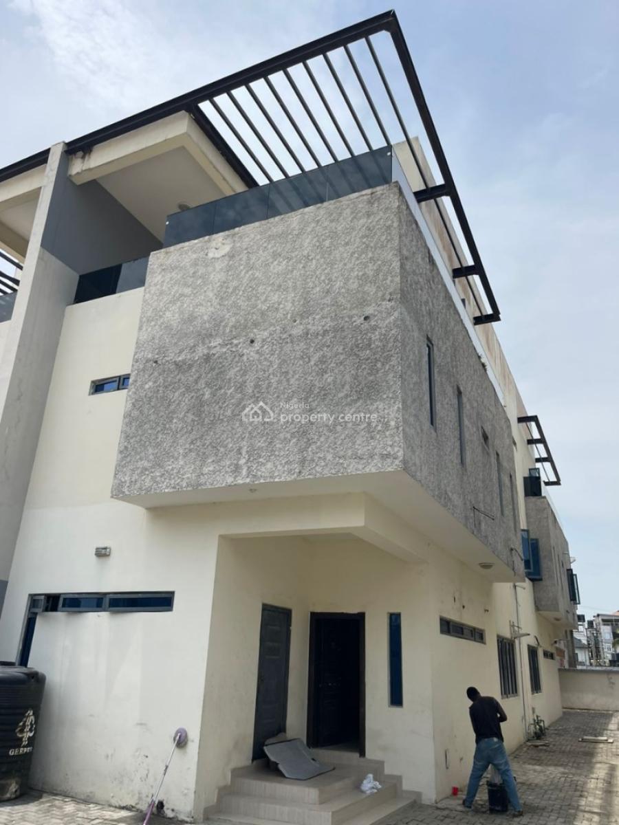 Self Serviced 3 Bedroom Ensuite Semi-detached Duplex in a Shared Compound, Lekki Phase 1, Lekki, Lagos, Semi-detached Duplex for Rent