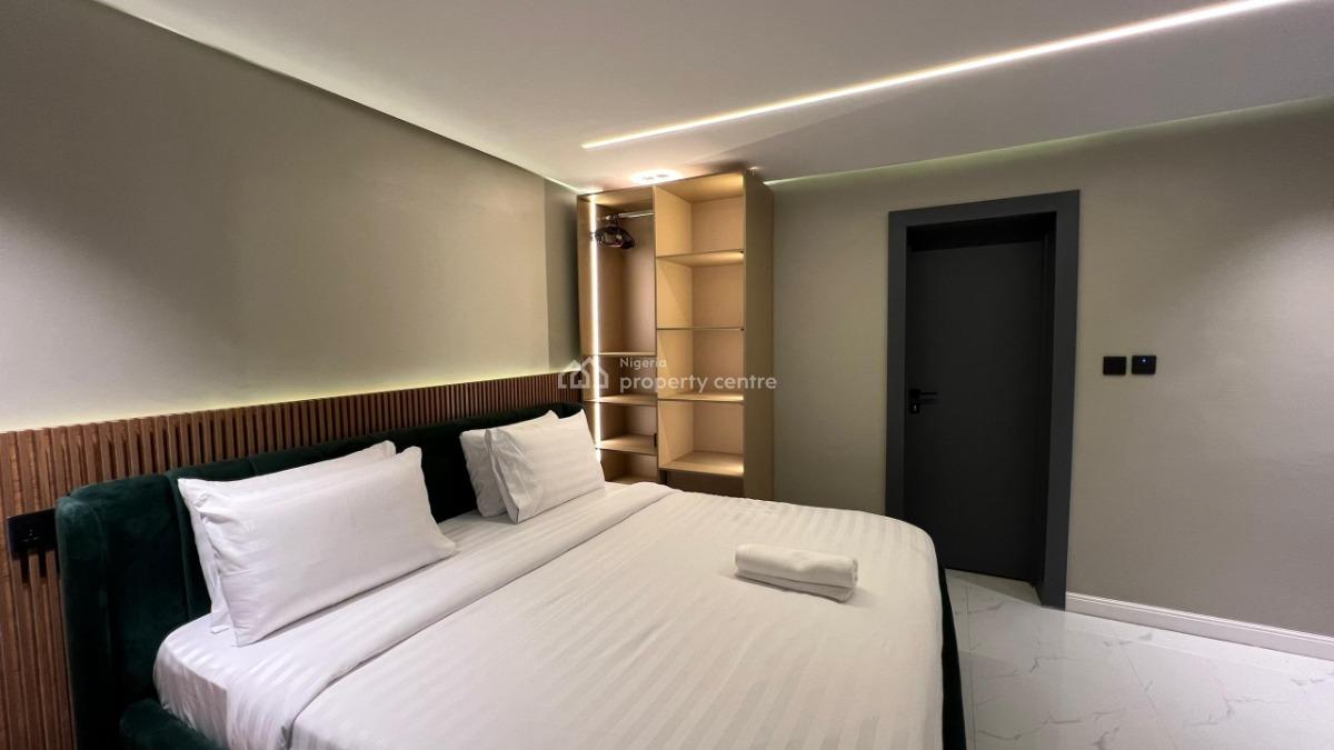Luxury 2 Bedroom with Swimming Pool & Balcony, Oniru, Victoria Island (vi), Lagos, Flat / Apartment Short Let