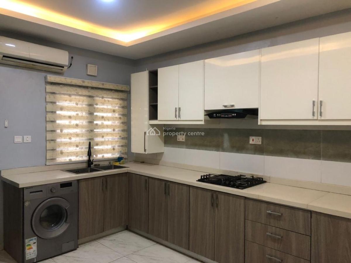 Furnished 2 Bedroom Apartment with Bq, Off Abraham Adesanya Estate, Ajah, Lagos, Flat / Apartment for Rent