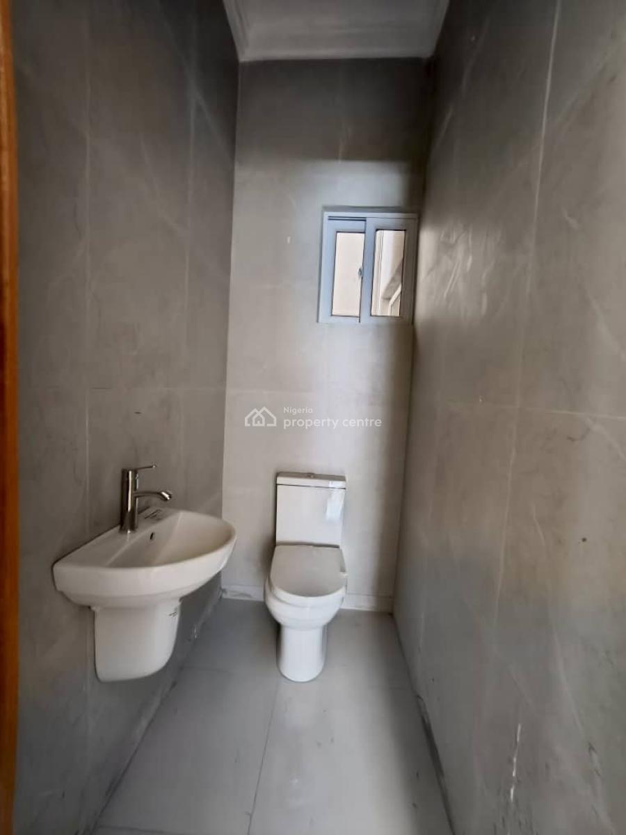 Newly Built Spacious Fully Serviced 3 Bedroom Apartmentwith 24 Hours Light, Osapa, Lekki, Lagos, Flat / Apartment for Rent