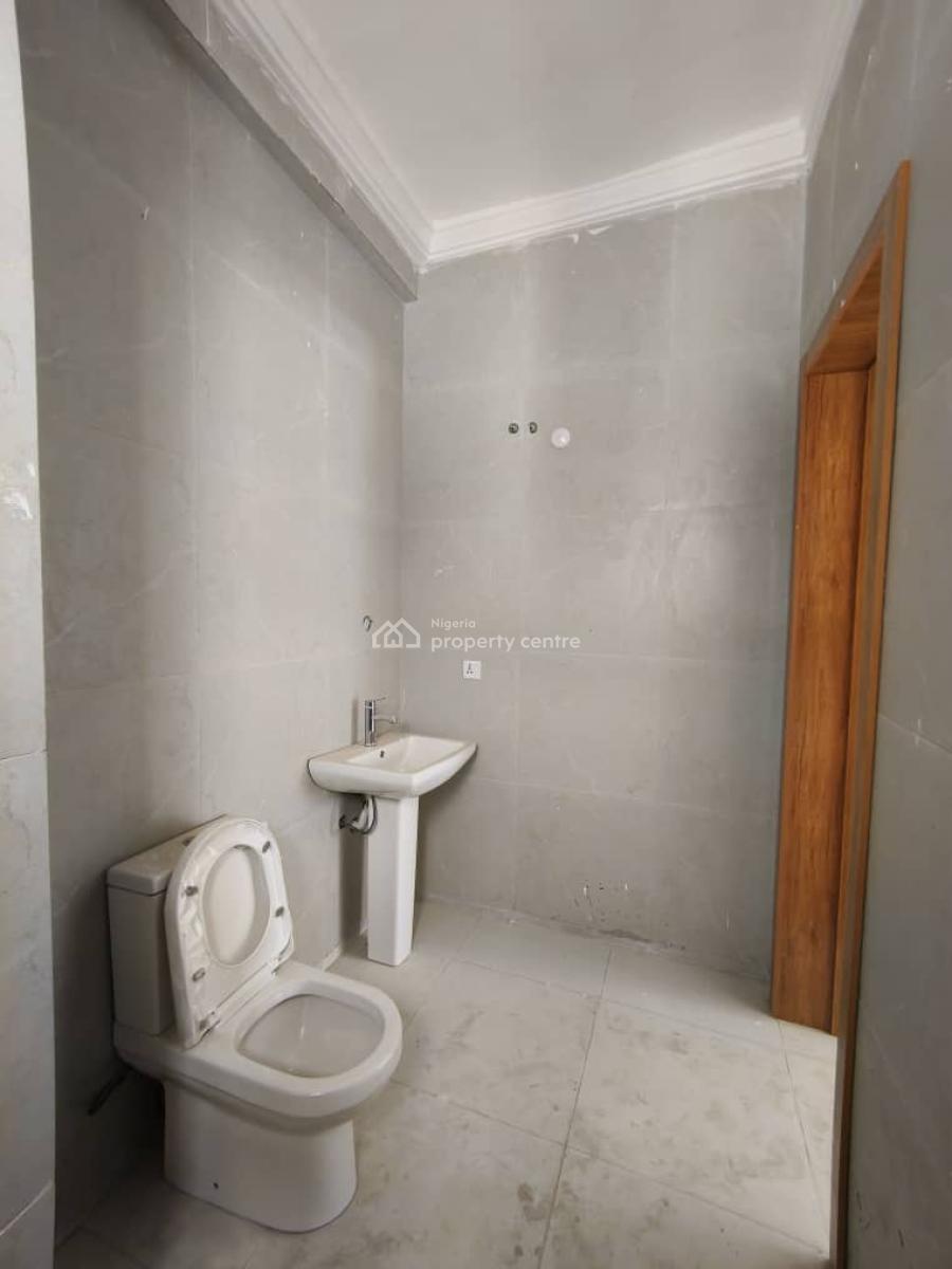 Newly Built Spacious Fully Serviced 3 Bedroom Apartmentwith 24 Hours Light, Osapa, Lekki, Lagos, Flat / Apartment for Rent