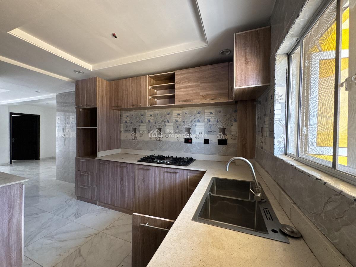 3 Bedroom Apartments Available, Freedom Way, Lekki Phase 1, Lekki, Lagos, Flat / Apartment for Sale