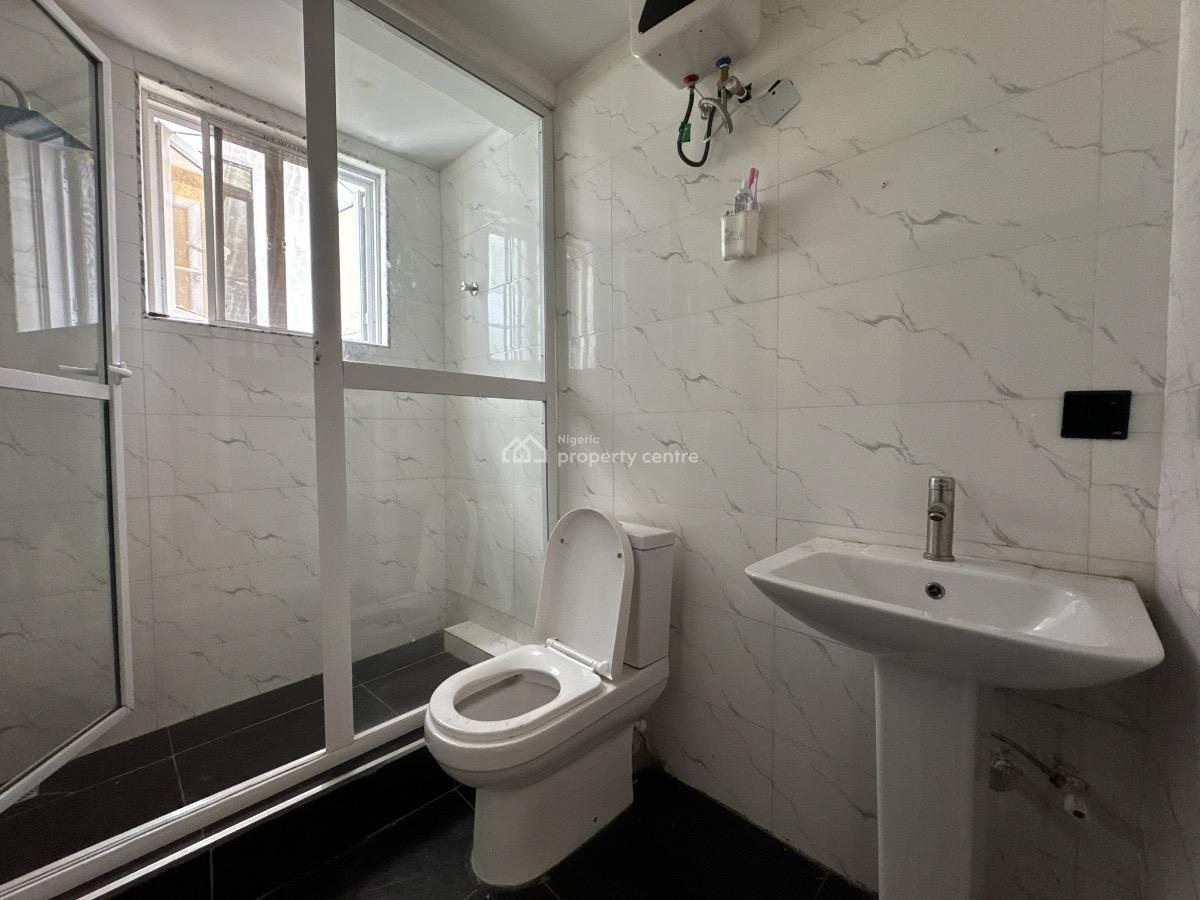 3 Bedroom Apartments Available, Freedom Way, Lekki Phase 1, Lekki, Lagos, Flat / Apartment for Sale