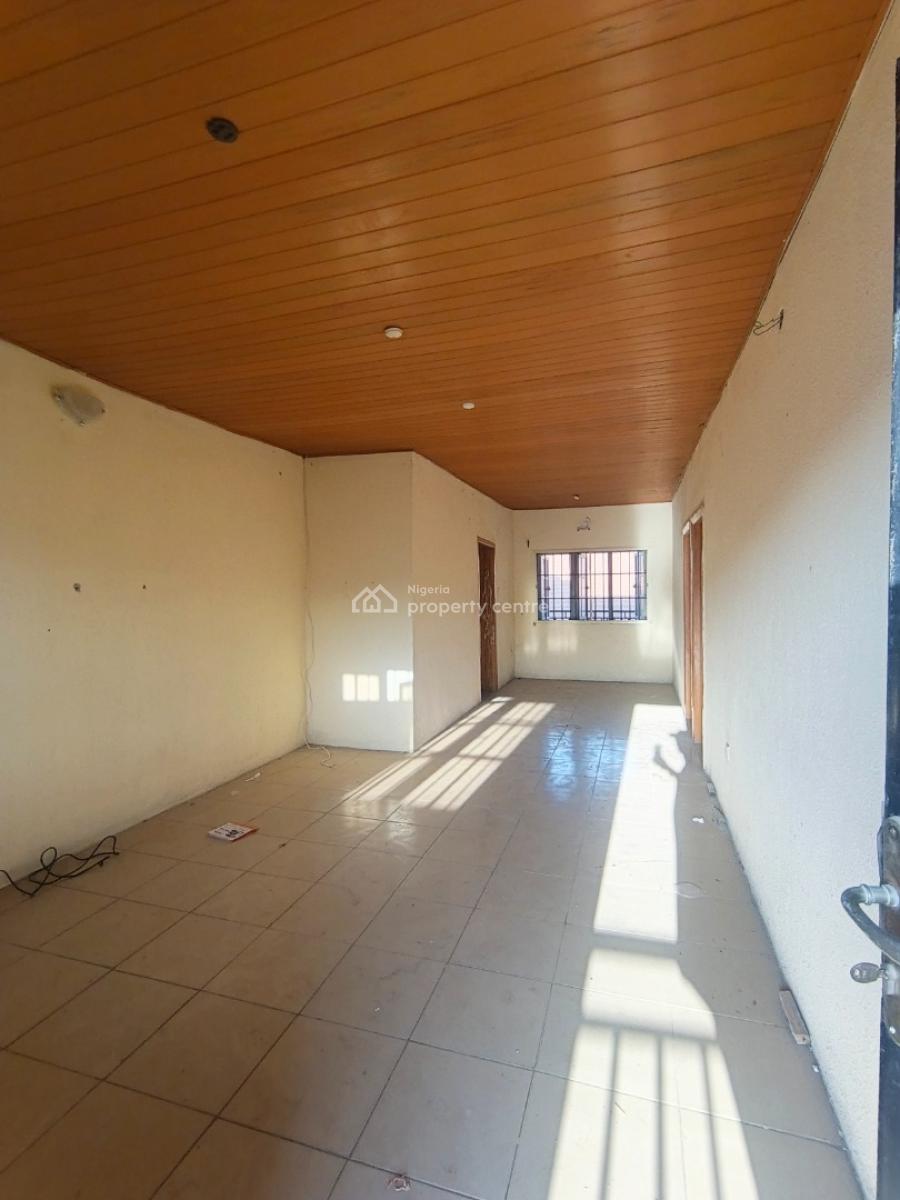 a 2 Bedroom Flat, Newroad, Opposite Chevron, Lekki, Lagos, Flat / Apartment for Rent