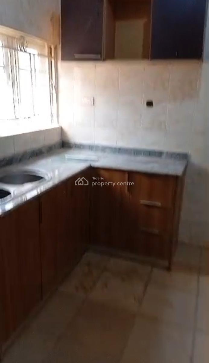 Spacious 2 Bedroom Flat, 1st Floor, Tarred Road, Wuye, Abuja, Flat / Apartment for Rent