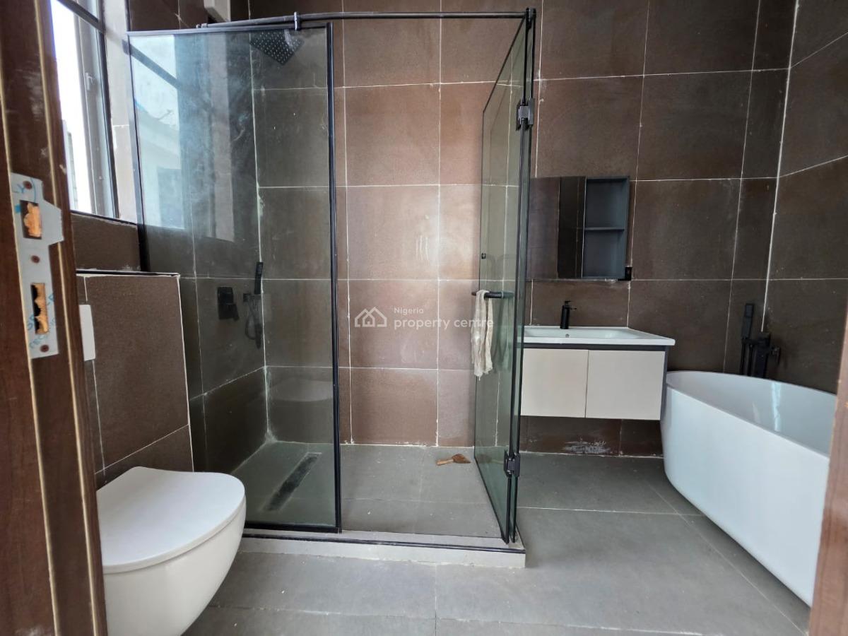 Fully Serviced Luxury 5 Bed Detached Duplex with  Bq*️, Lekki Phase 1, Lekki Phase 1, Lekki, Lagos, Detached Duplex for Sale