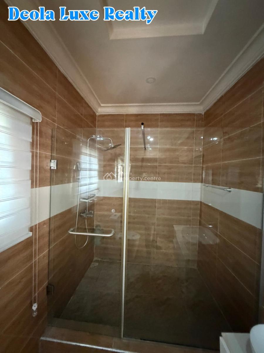 a Spacious and Beautifully Finished 2 Bedroom Apartment, Off Admiralty Way, Lekki Phase 1, Lekki, Lagos, Flat / Apartment for Rent