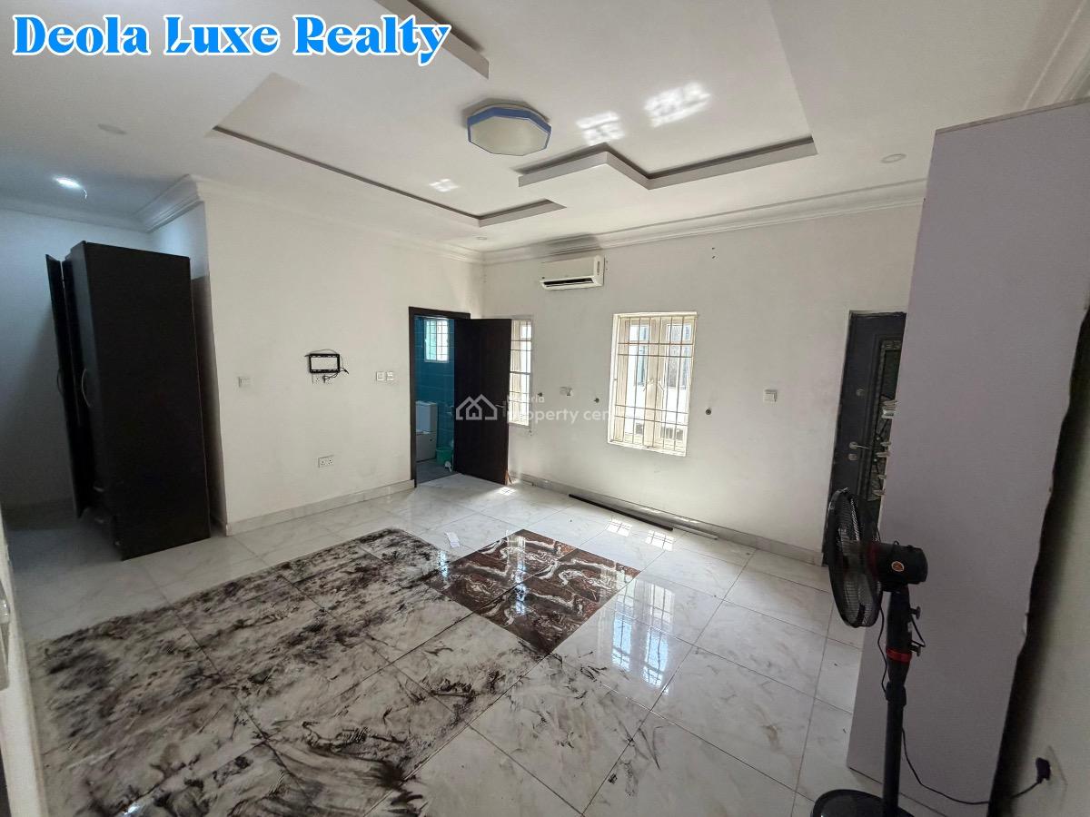 a Spacious and Beautifully Finished 2 Bedroom Apartment, Off Admiralty Way, Lekki Phase 1, Lekki, Lagos, Flat / Apartment for Rent