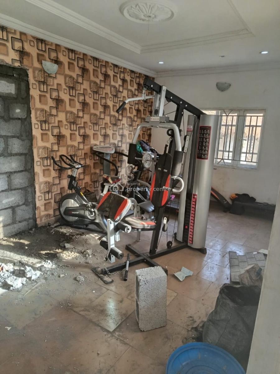 Well Renovated One Bedroom Apartment Available, 6th Avenue, Gwarinpa, Abuja, Mini Flat (room and Parlour) for Rent