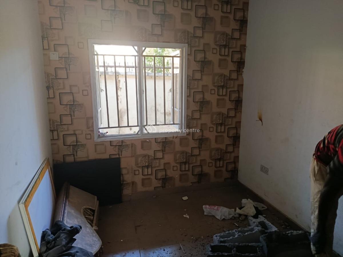 Well Renovated One Bedroom Apartment Available, 6th Avenue, Gwarinpa, Abuja, Mini Flat (room and Parlour) for Rent