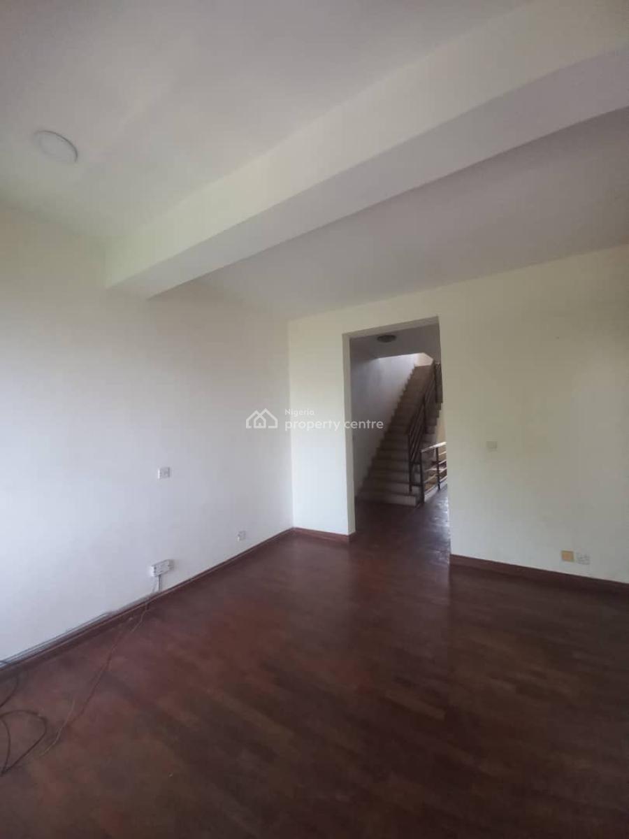 Luxury  4 Bedroom Waterfront Townhouse, Lekki Phase 1, Lekki, Lagos, Terraced Duplex for Rent