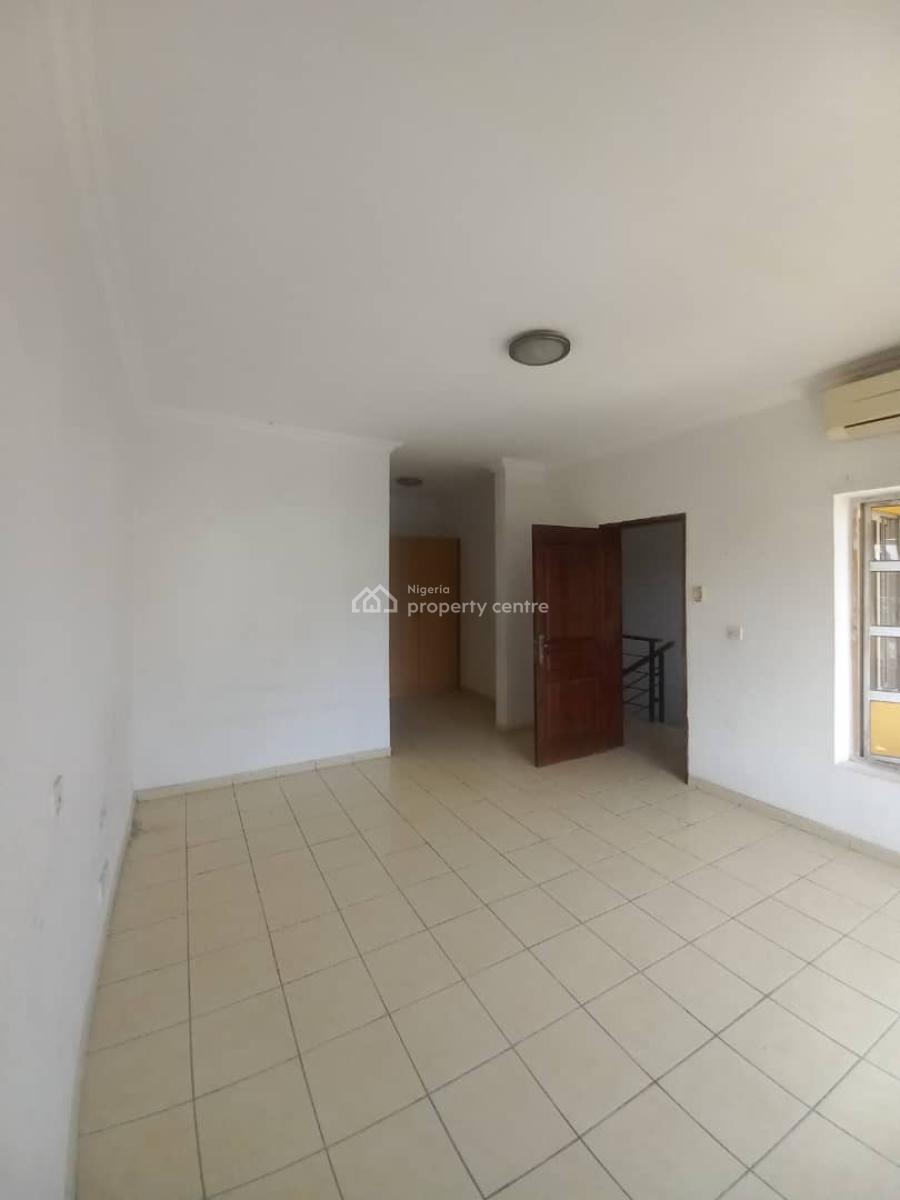 Luxury  4 Bedroom Waterfront Townhouse, Lekki Phase 1, Lekki, Lagos, Terraced Duplex for Rent