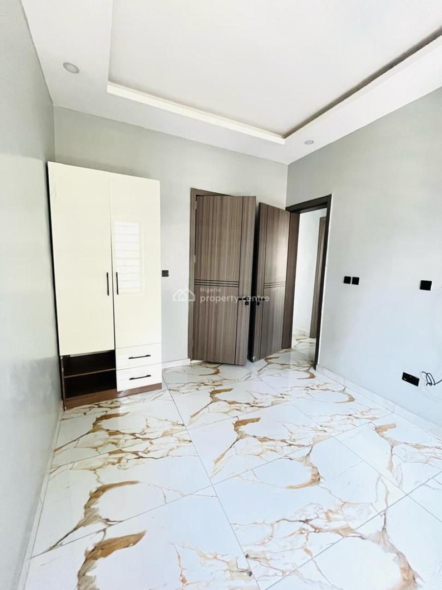 Newly 2 Bedrooms Flat, Off Freedom Way, Lekki Phase 1, Lekki, Lagos, House for Sale