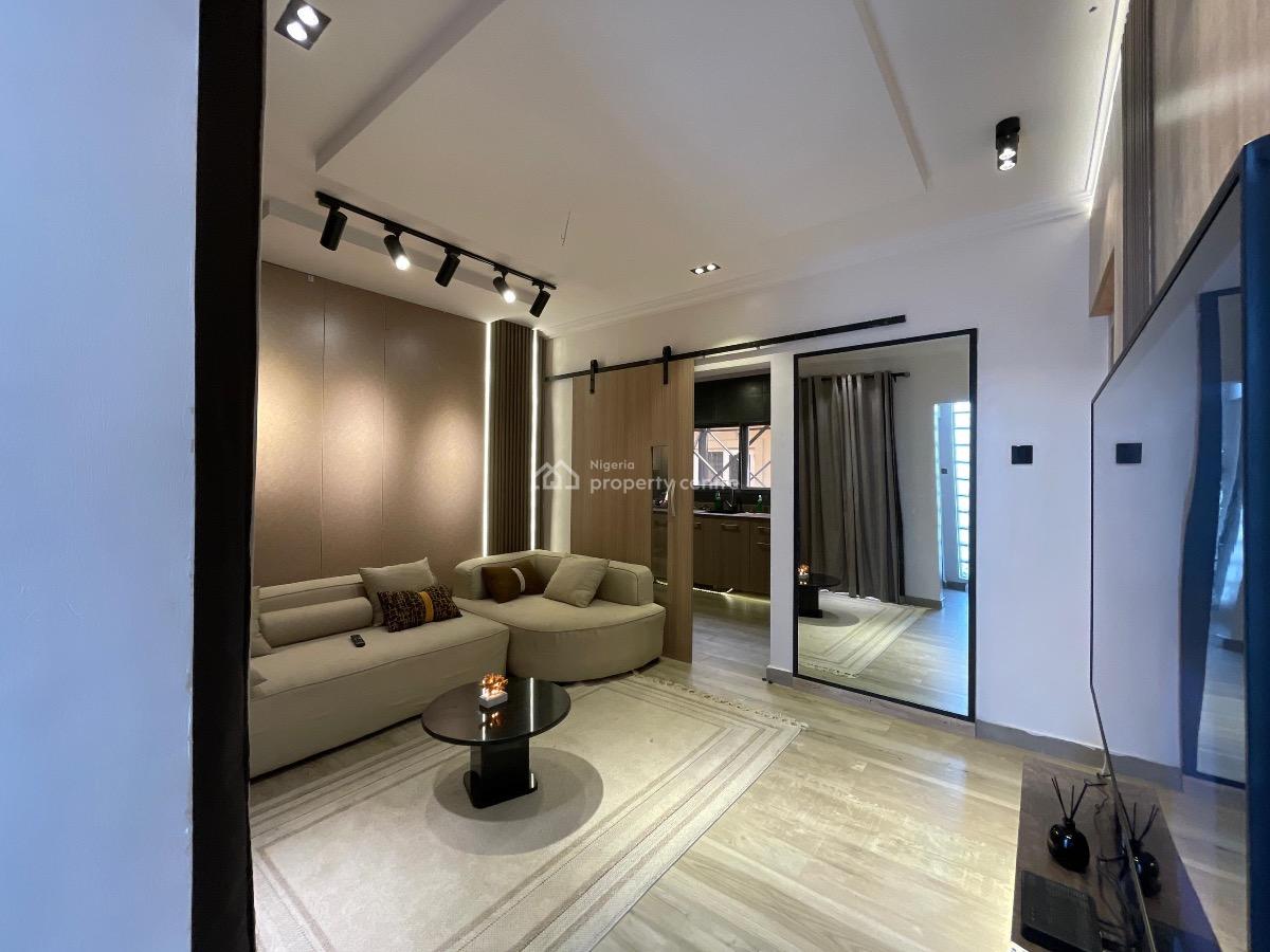Exquisite One Bedroom Apartment, Phase 1, Lekki, Lagos, Mini Flat (room and Parlour) Short Let