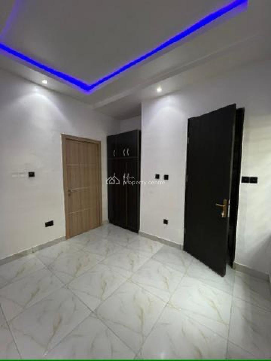 3 Bedroom Apartment, Ologolo, Lekki, Lagos, Flat / Apartment for Rent