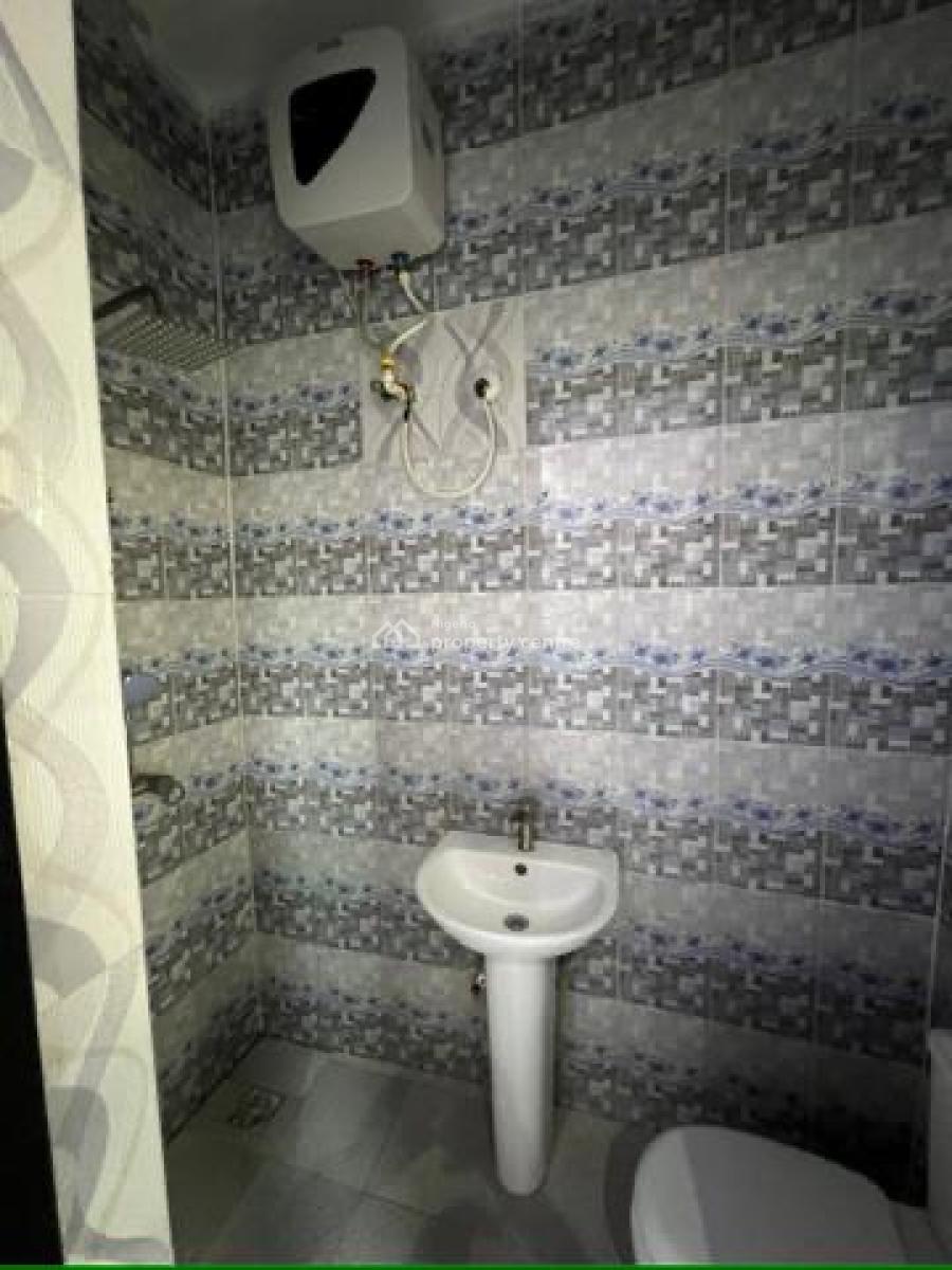 3 Bedroom Apartment, Ologolo, Lekki, Lagos, Flat / Apartment for Rent