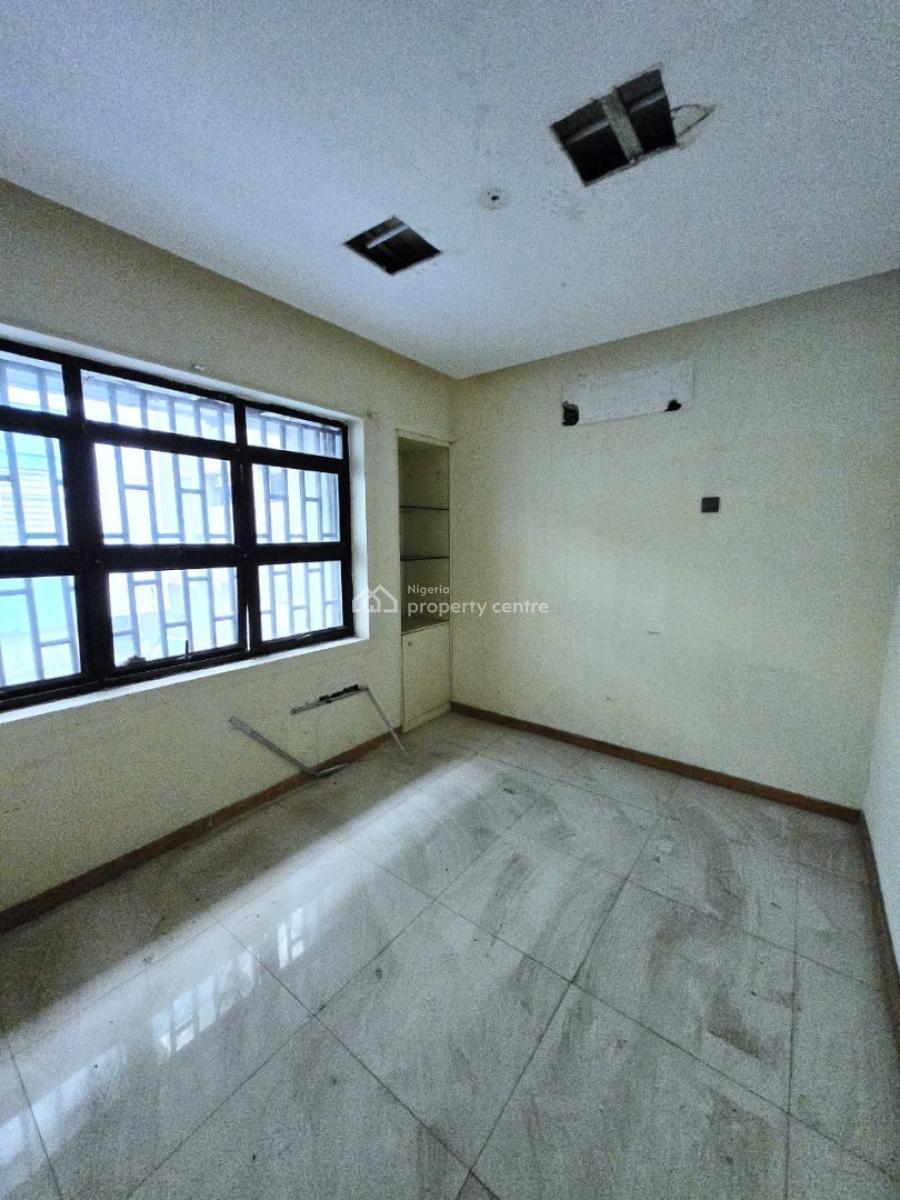 Open Plan Office Space Measuring Approximately 400 Square Meters, Victoria Island (vi), Lagos, Office Space for Rent
