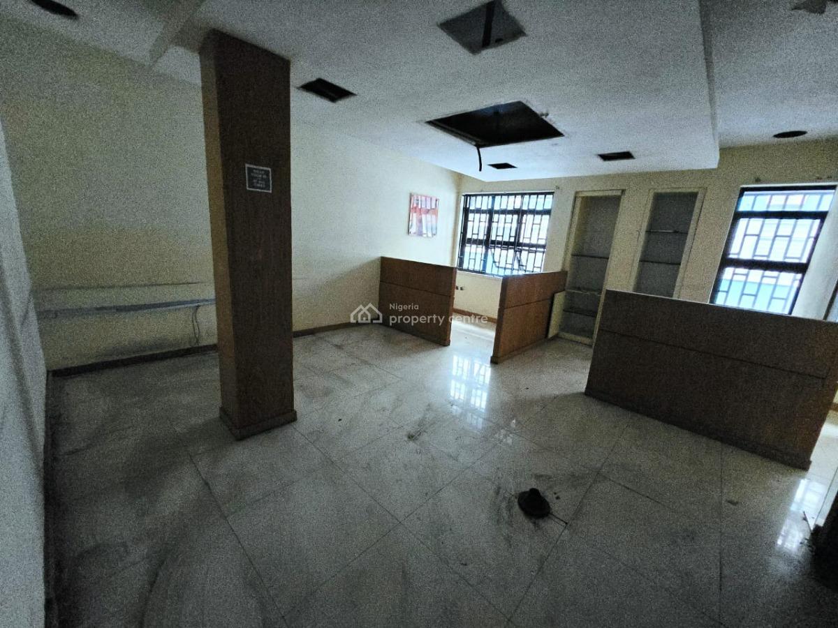 Open Plan Office Space Measuring Approximately 400 Square Meters, Victoria Island (vi), Lagos, Office Space for Rent