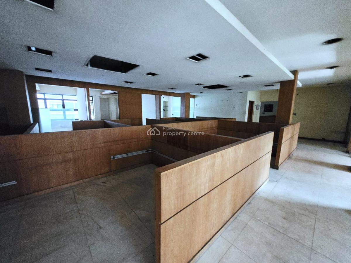 Open Plan Office Space Measuring Approximately 400 Square Meters, Victoria Island (vi), Lagos, Office Space for Rent