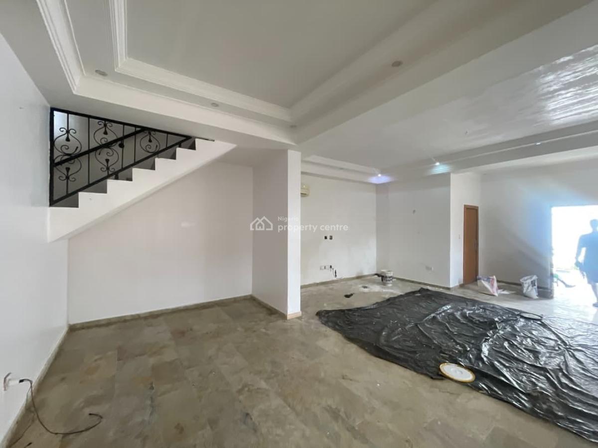 4 Bedroom Semi Detached Duplex, Lekki Phase 1, Lekki, Lagos, Commercial Property for Rent