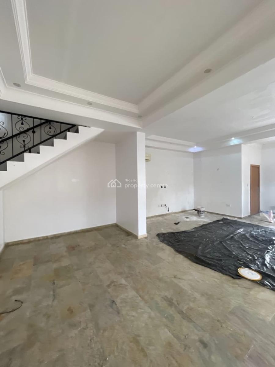 4 Bedroom Semi Detached Duplex, Lekki Phase 1, Lekki, Lagos, Commercial Property for Rent