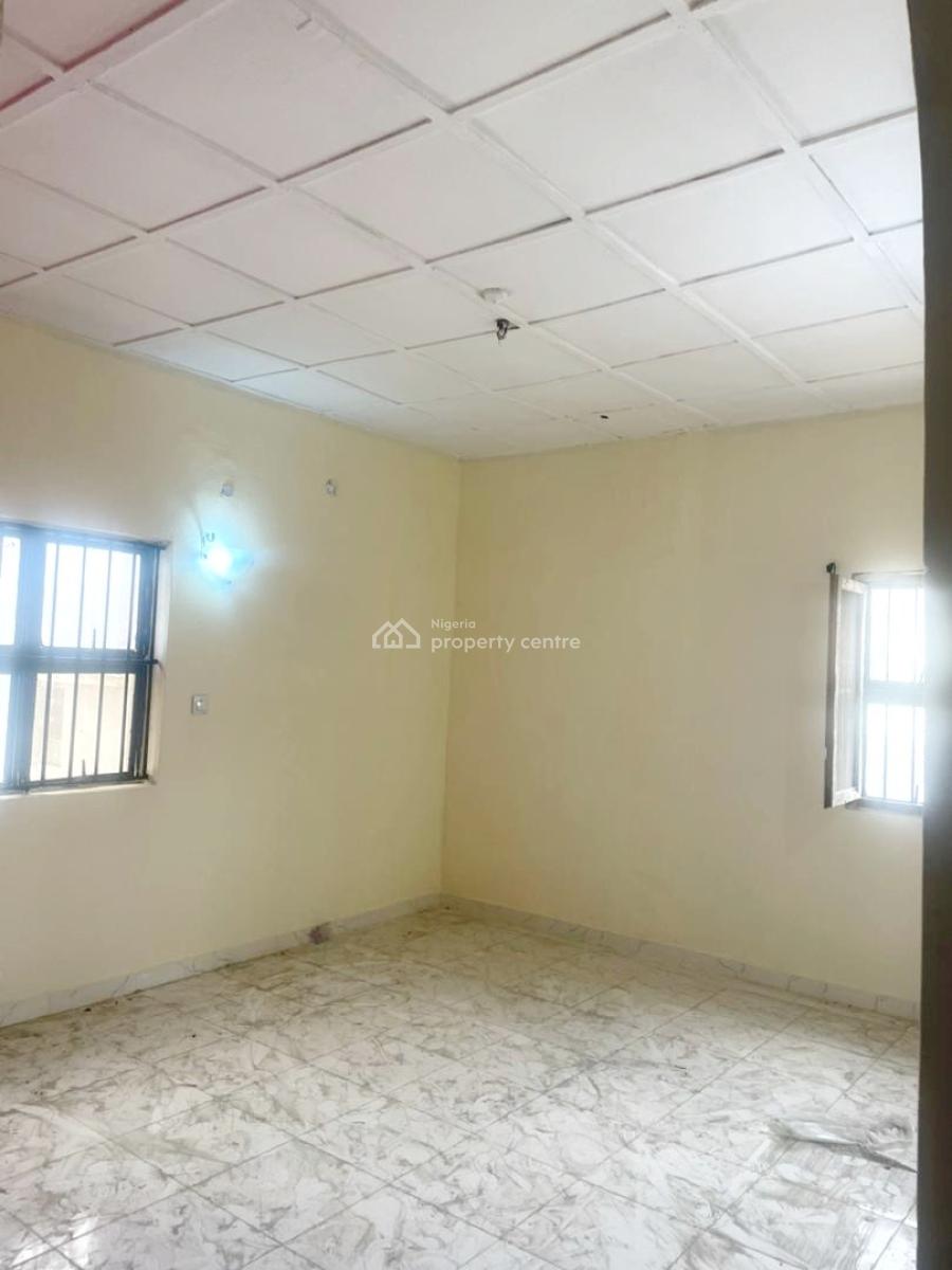 Luxury and Newly Renovated 3 Bedroom Apartment, Gra Phase 1, Magodo, Lagos, Flat / Apartment for Rent