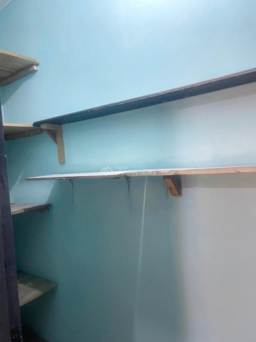 Luxury and Newly Renovated 3 Bedroom Apartment, Gra Phase 1, Magodo, Lagos, Flat / Apartment for Rent