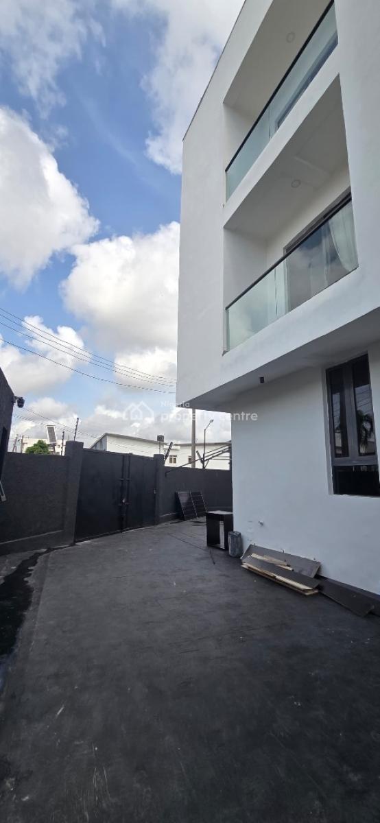 3 Bedroom Furnished Apartment with Bq Available, Lekki Phase 1, Lekki, Lagos, Flat / Apartment for Rent