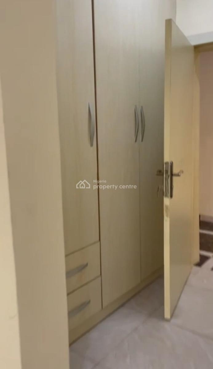 Beautifully Built 4 Bedrooms Terrace Serviced Duplex House, Paradise 3 Estate Chevron Drive, Lekki, Lagos, Terraced Duplex for Rent