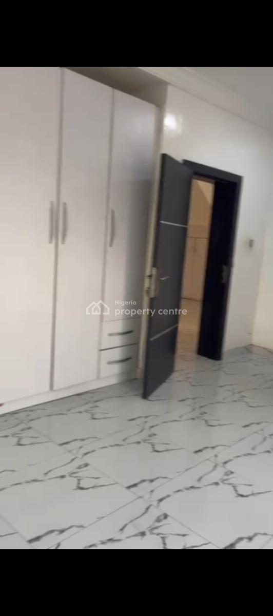 Spacious 4 Bedrooms Terraced Serviced Duplex, Paradise 3 Estate Chevron Drive, Lekki, Lagos, Terraced Duplex for Rent