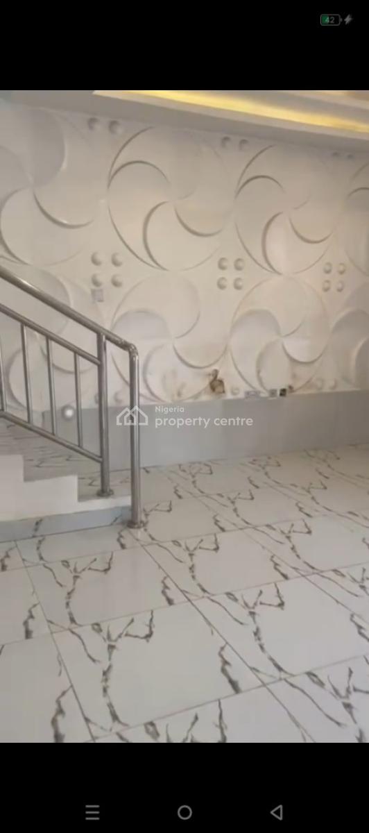 Spacious 4 Bedrooms Terraced Serviced Duplex, Paradise 3 Estate Chevron Drive, Lekki, Lagos, Terraced Duplex for Rent