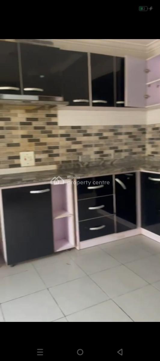 Spacious 4 Bedrooms Terraced Serviced Duplex, Paradise 3 Estate Chevron Drive, Lekki, Lagos, Terraced Duplex for Rent