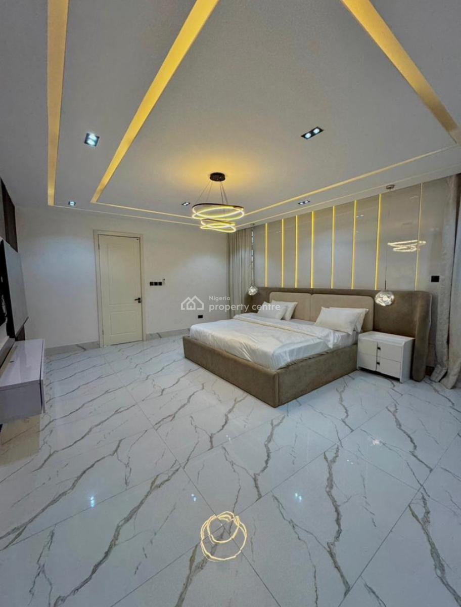 Luxury 6 Bedroom Apartment with Private Cinema and Private Gymnasium, Lekki Phase 1, Lekki, Lagos, Flat / Apartment Short Let