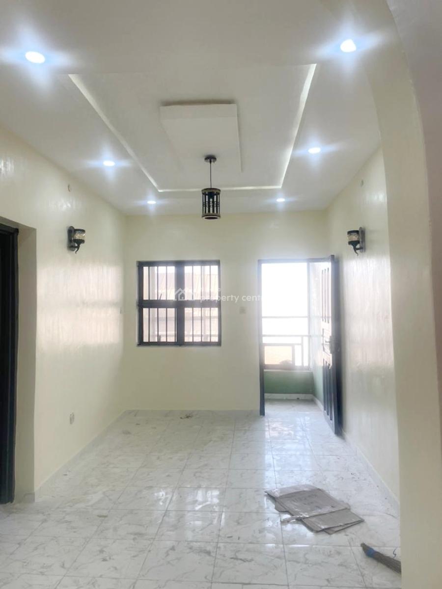 Luxury 3 Bedroom Flat, Gra Phase 1, Magodo, Lagos, Flat / Apartment for Rent
