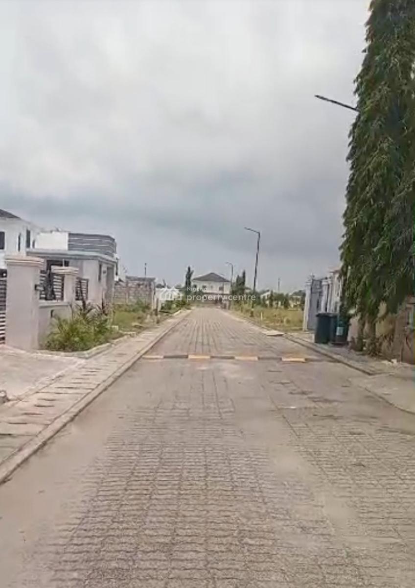 Front Plot 450 Square Meter Land, Mayfair Gardens Estate, Awoyaya, Ibeju Lekki, Lagos, Residential Land for Sale