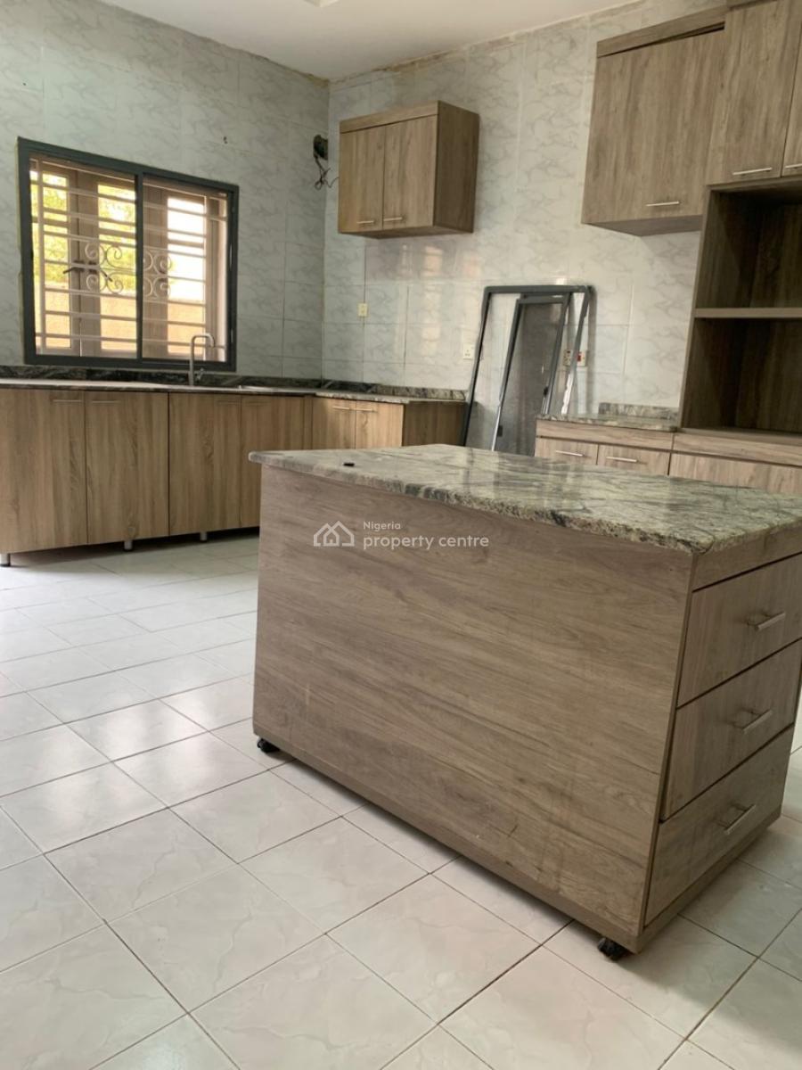 Standard and Exquisite 5 Bedroom Semi-detached Duplex, Jabi, Abuja, Semi-detached Duplex for Rent