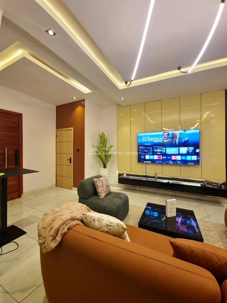 Luxury 2 Bedroom Apartment with Housekeeping and Swimming Pool, Ikate, Lekki, Lagos, Flat / Apartment Short Let