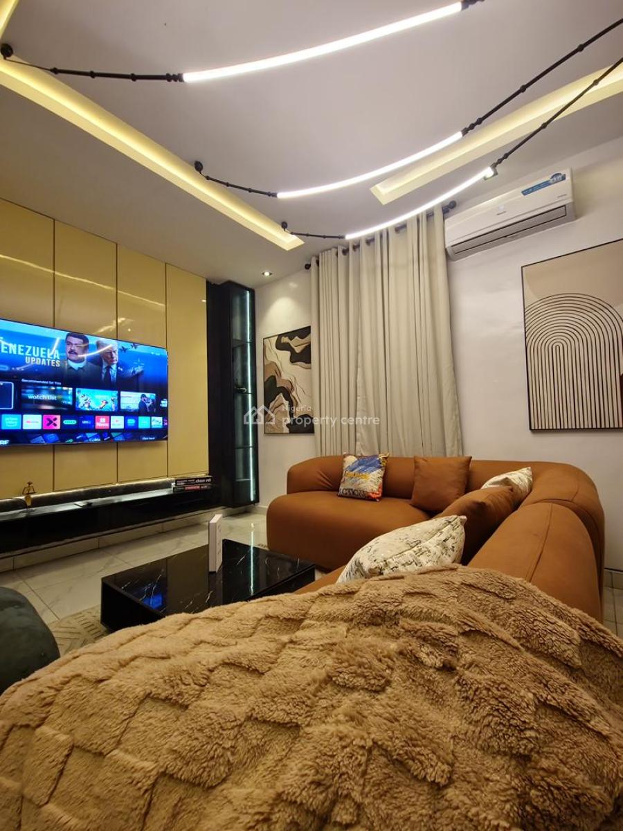 Luxury 2 Bedroom Apartment with Housekeeping and Swimming Pool, Ikate, Lekki, Lagos, Flat / Apartment Short Let