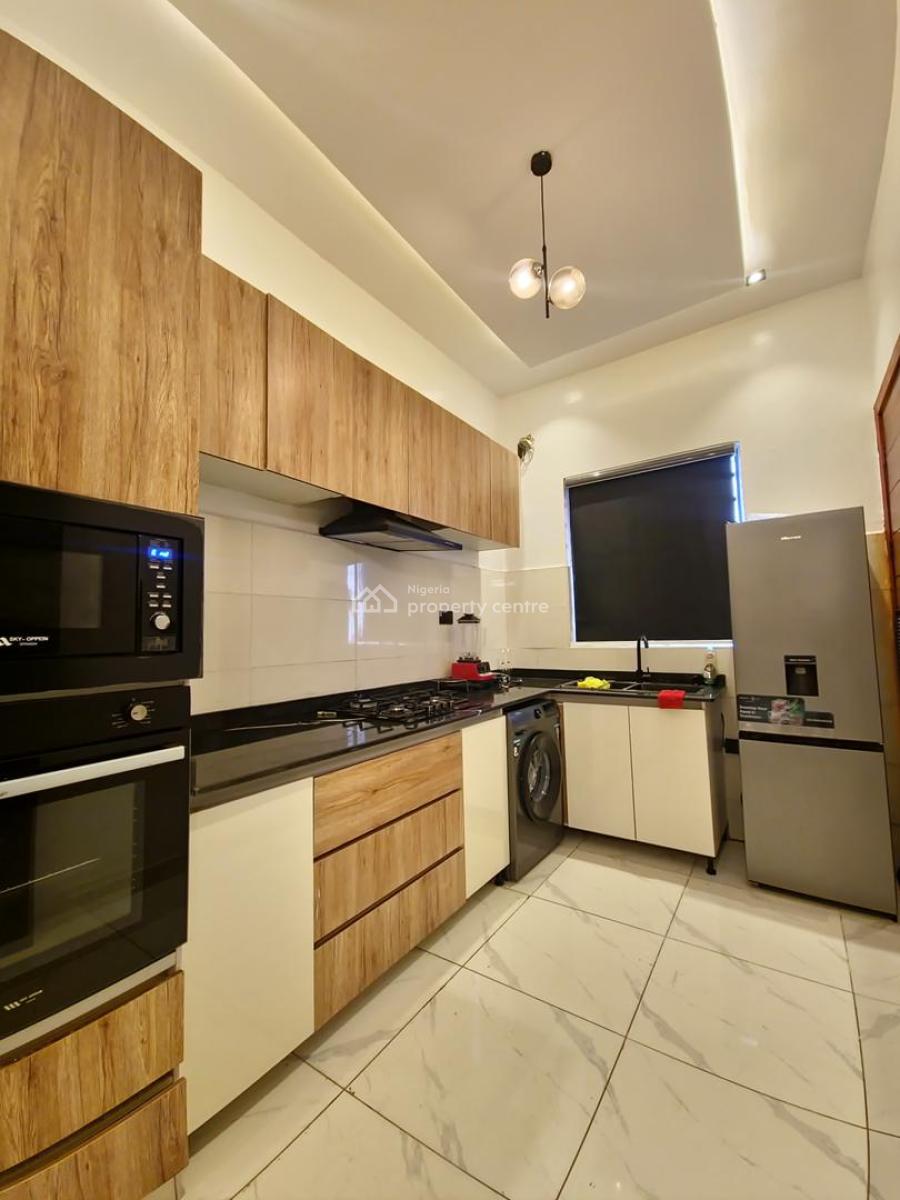 Luxury 2 Bedroom Apartment with Housekeeping and Swimming Pool, Ikate, Lekki, Lagos, Flat / Apartment Short Let