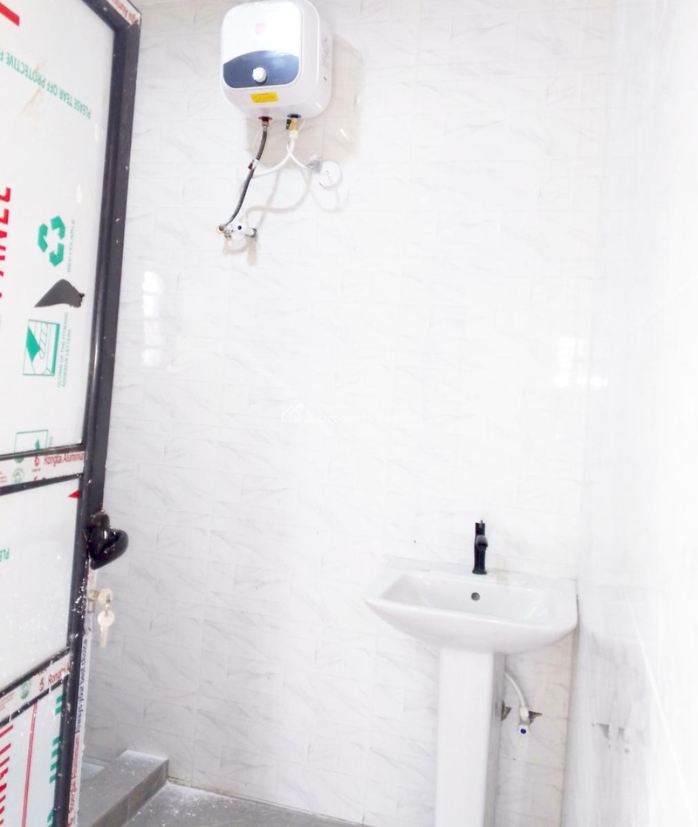 Nice and Standard Brand New 2bedroom Flat, Golf Road, Lakowe, Ibeju Lekki, Lagos, Flat / Apartment for Rent