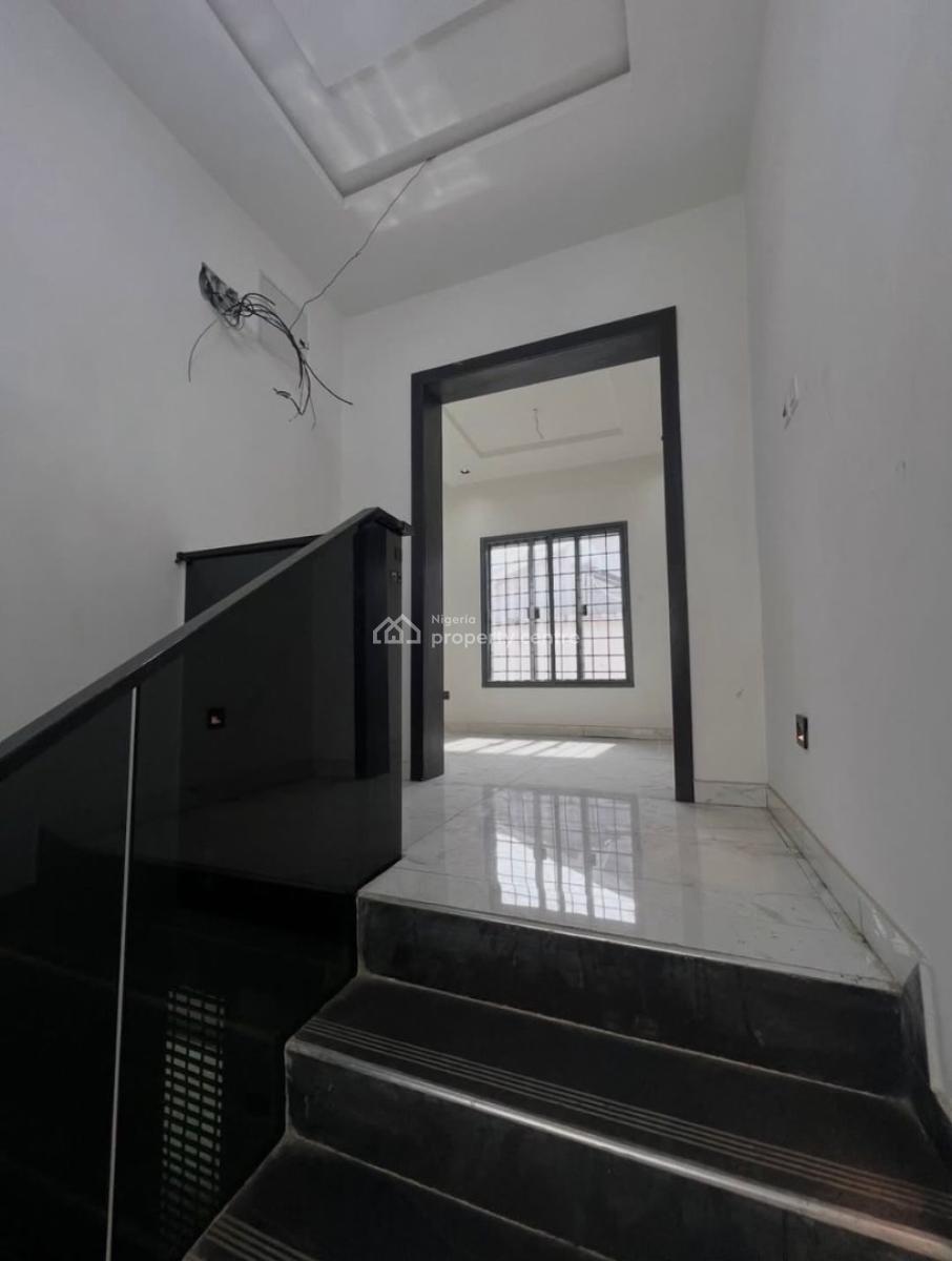 5 Bedroom Fully Detached Duplex with Bq, Lekki Phase 1, Lekki, Lagos, Detached Duplex for Rent