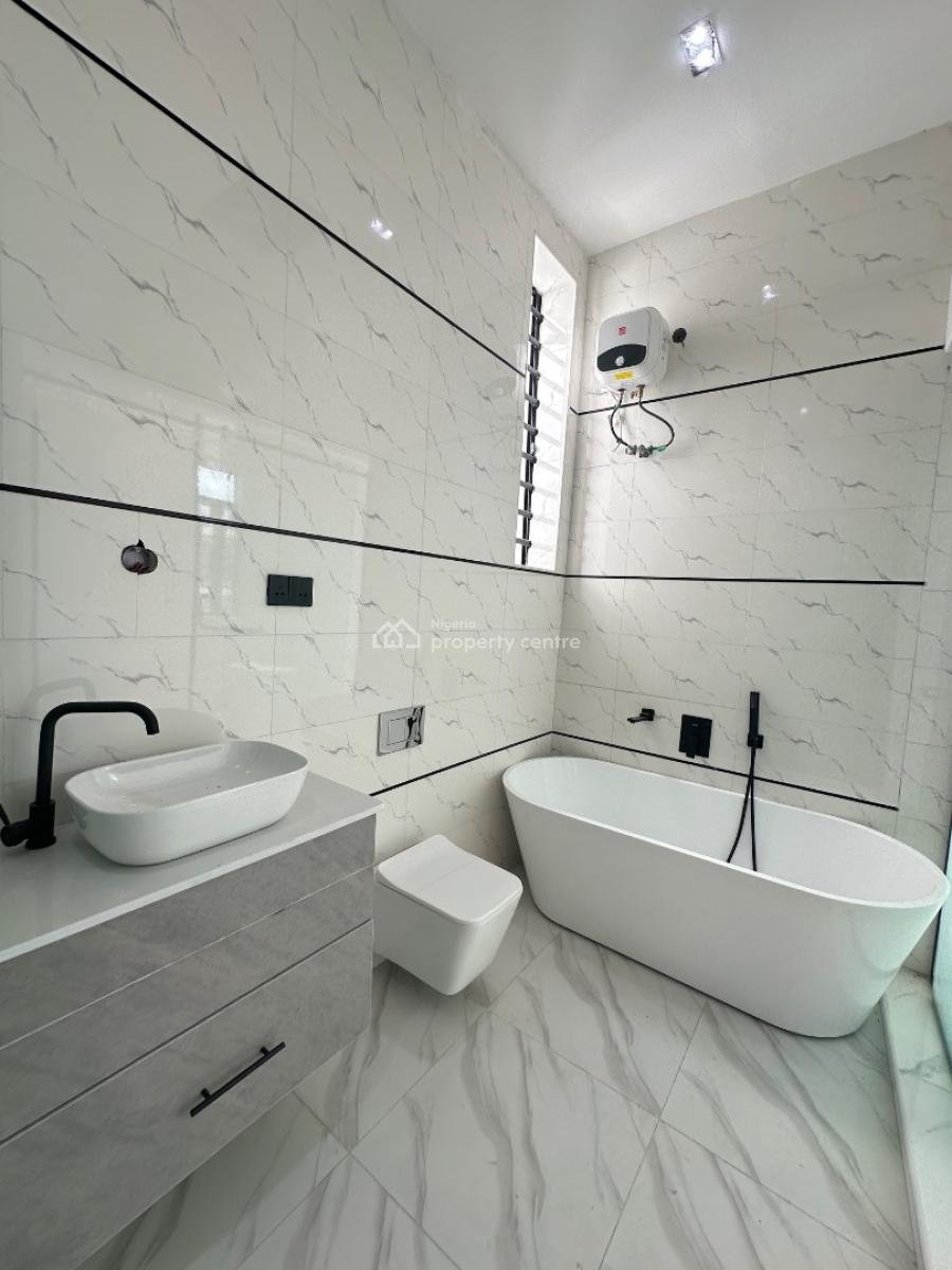 Spaciously Built 5 Bedroom Detached Duplex with Bq, Ikota, Lekki, Lagos, Detached Duplex for Sale