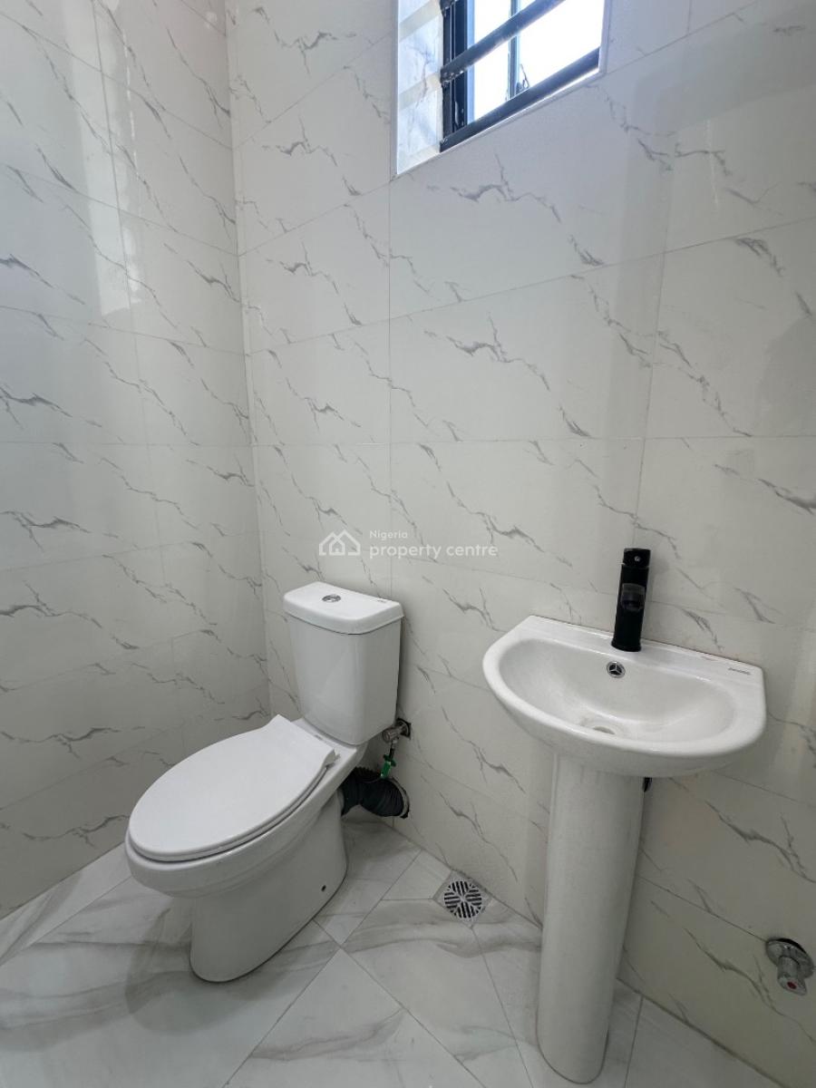 Spaciously Built 5 Bedroom Detached Duplex with Bq, Ikota, Lekki, Lagos, Detached Duplex for Sale