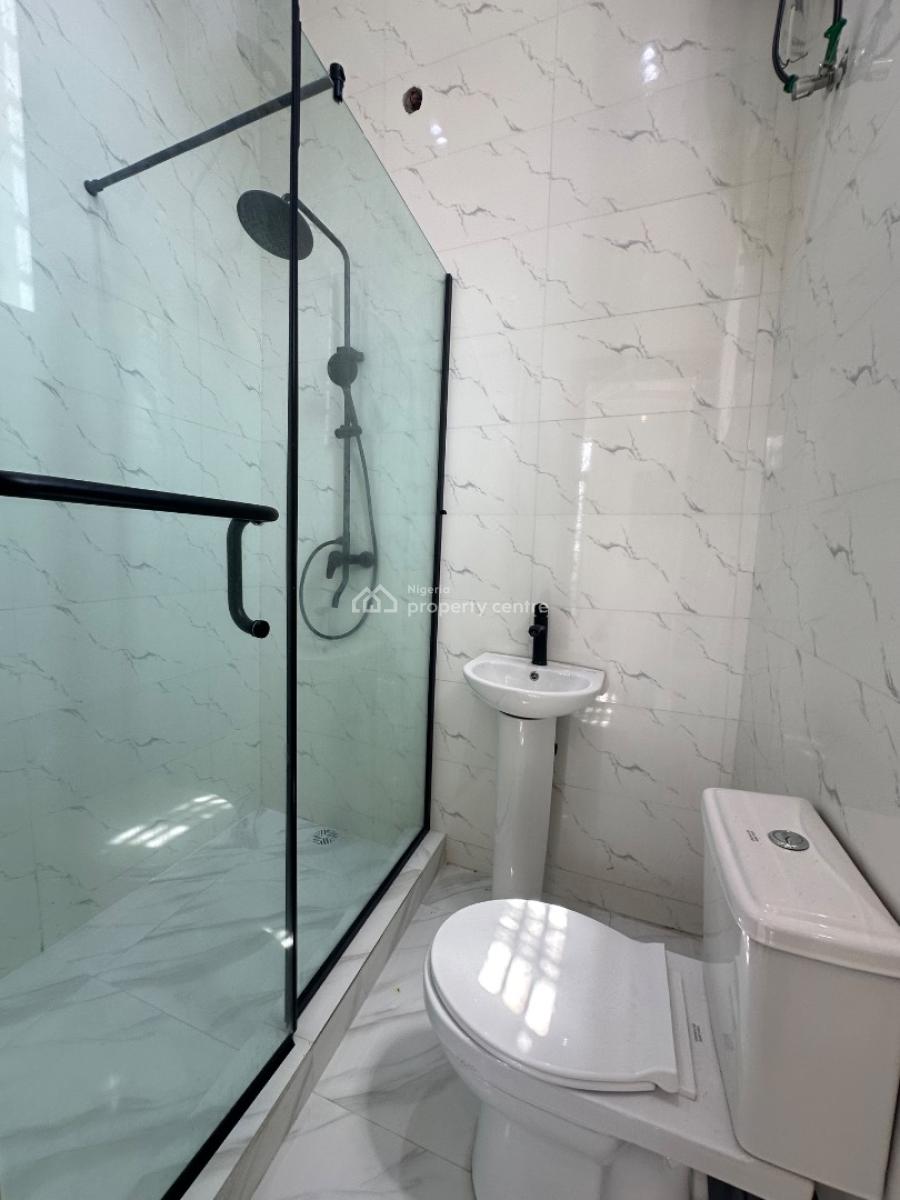 Spaciously Built 5 Bedroom Detached Duplex with Bq, Ikota, Lekki, Lagos, Detached Duplex for Sale