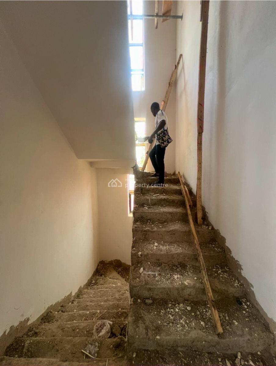 5 Bedroom Semidetached Duplex with Ensuite Bq, Kukwaba, Abuja, Semi-detached Duplex for Sale