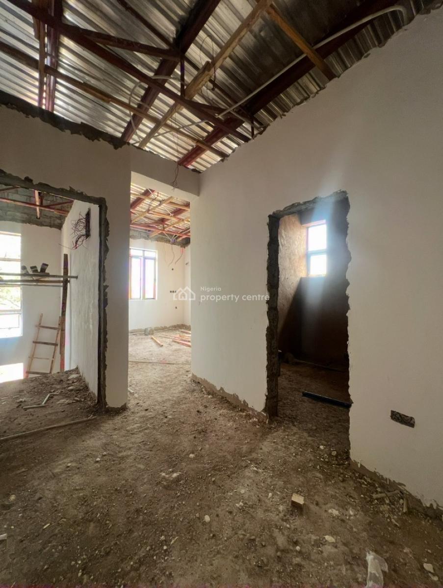 5 Bedroom Semidetached Duplex with Ensuite Bq, Kukwaba, Abuja, Semi-detached Duplex for Sale