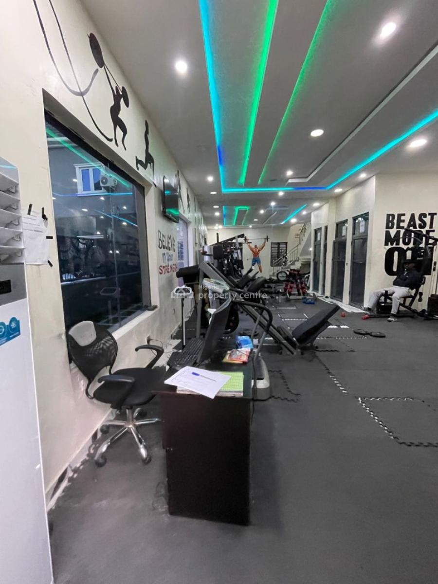 Fully Furnished Single Room, Agungi, Lekki, Lagos, Flat / Apartment Short Let