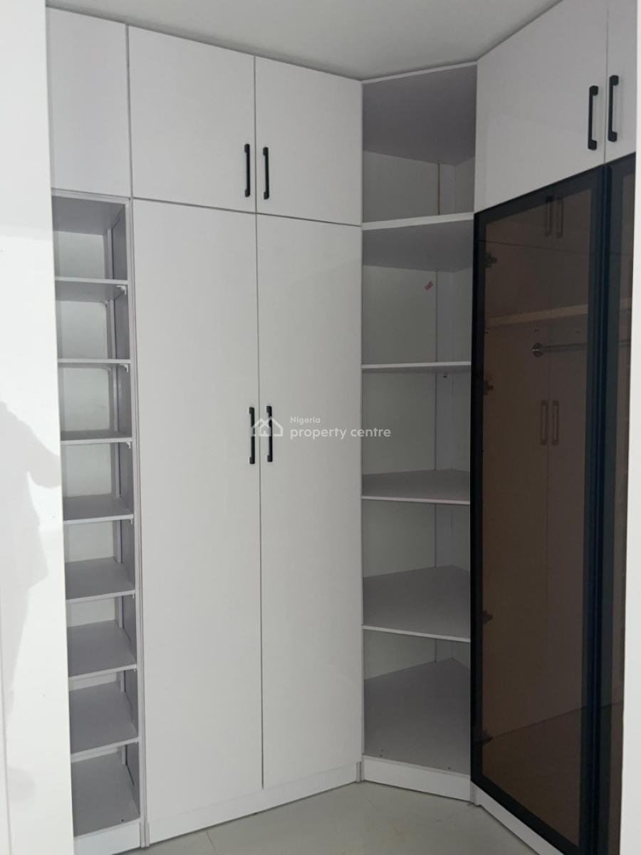 a Lovely 3 Bedroom Apartment, Ikoyi, Lagos, Flat / Apartment for Rent